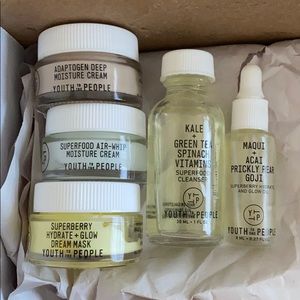 YTTP Youth to the People: Youth Mini’s Kit.